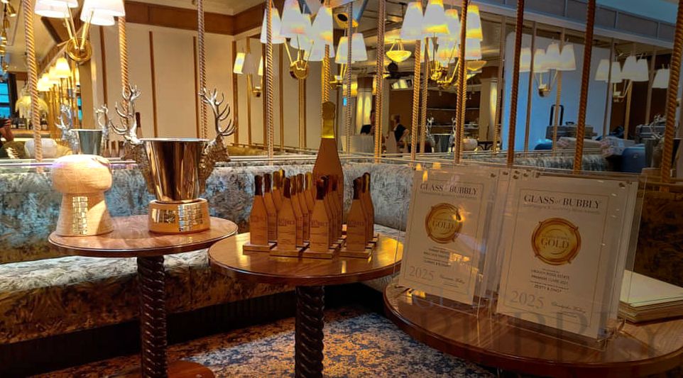 GlassOfBubblyEvent6 Glass of Bubbly sustainable award